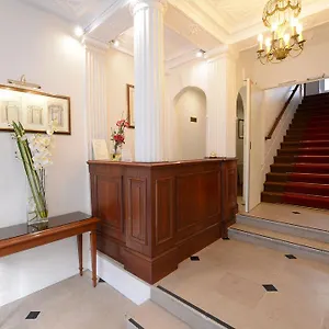 Imperial 3* Parijs